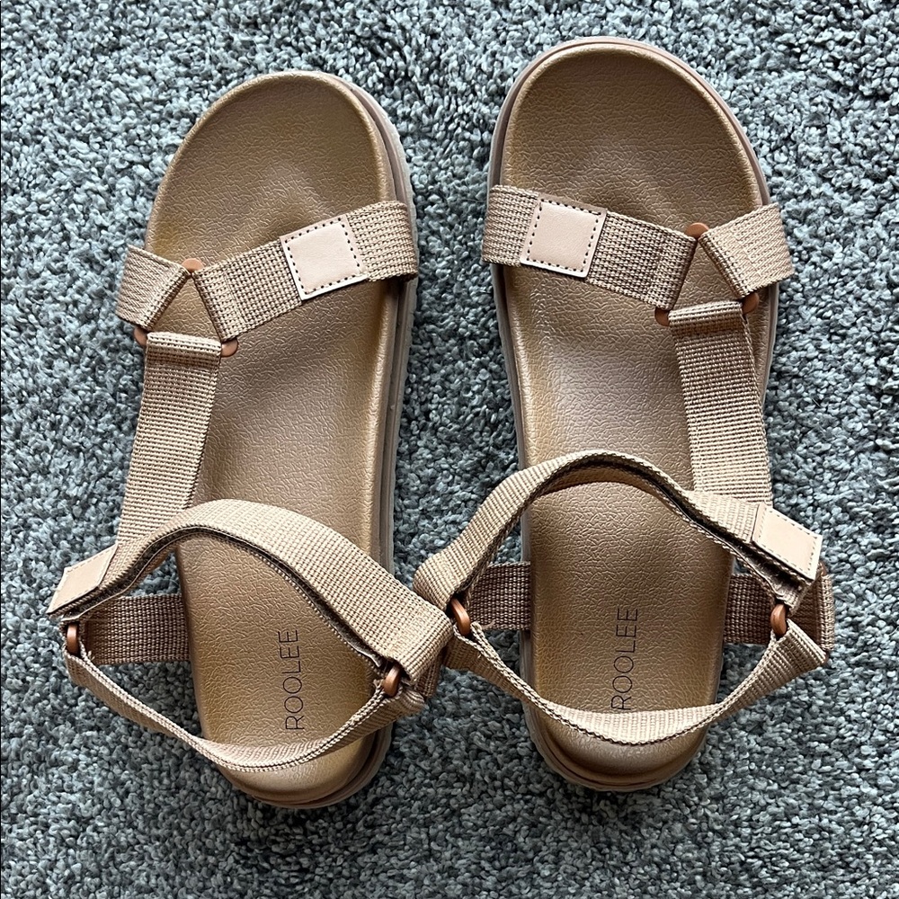 Roller Women's Brown Sandals